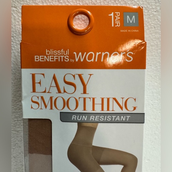 Warner's Easy Smoothing Sheer Shaping Tights - Nude2 - Picture 5 of 7